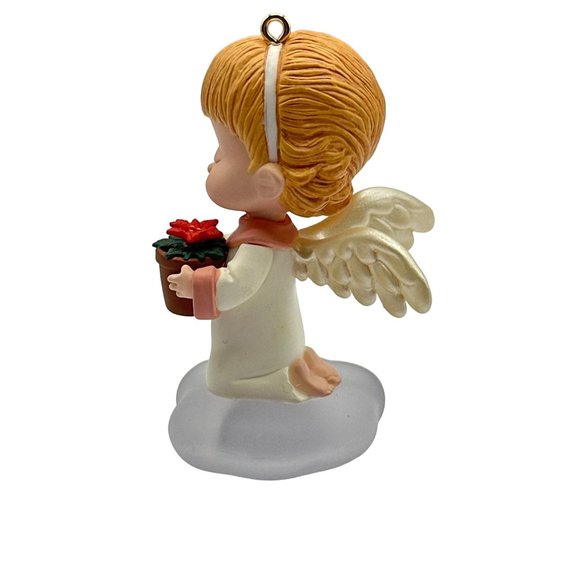 Hallmark Keepsake Angel Ornament Marys Angels Poinsettia 2013 #26 Flower Christm - Picture 3 of 6
